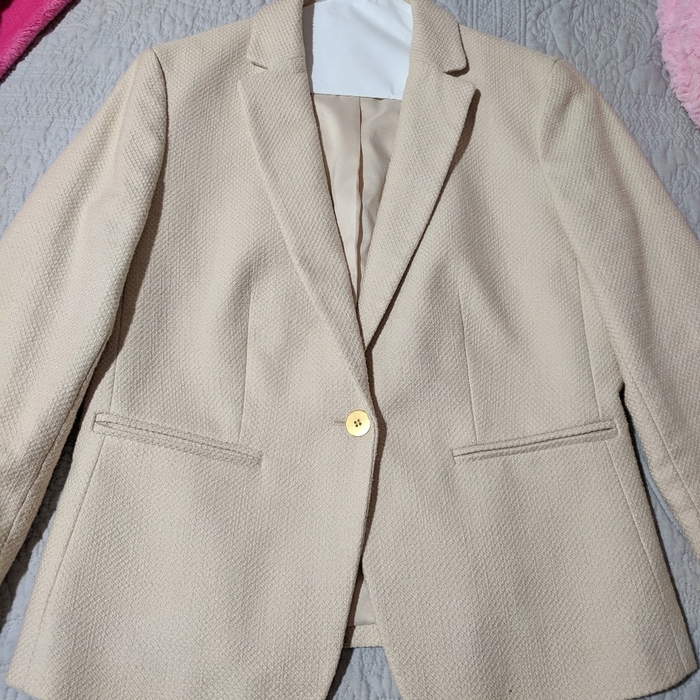 Ann Taylor Cream Blazor